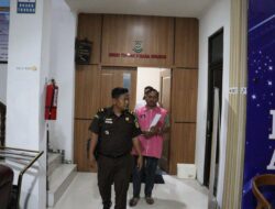 KEJARI ROKAN HULU TETAPKAN MANTAN KADES KEPENUHAN RAYA SEBAGAI TERSANGKA KASUS KORUPSI PENDAPATAN ASLI DESA